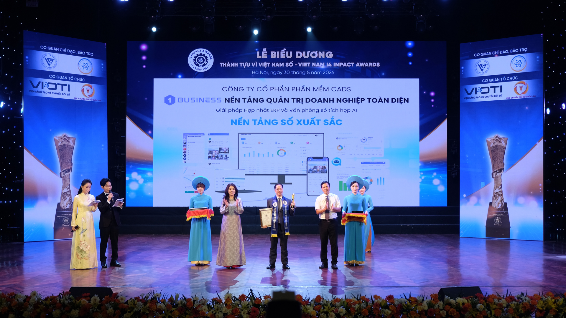 1BUSINESS ĐẠT CHỨNG NHẬN NỀN TẢNG SỐ XUẤT SẮC TẠI LỄ BIỂU DƯƠNG THÀNH TỰU TÁC ĐỘNG VÌ VIỆT NAM SỐ 2026